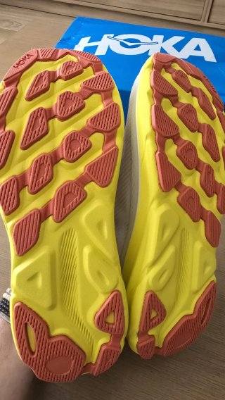 Zapatillas Hoka Clifton 9 Talla 43