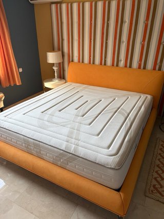 Cama Roche Bobois 180x200(nuevo) -modelo LIGHT