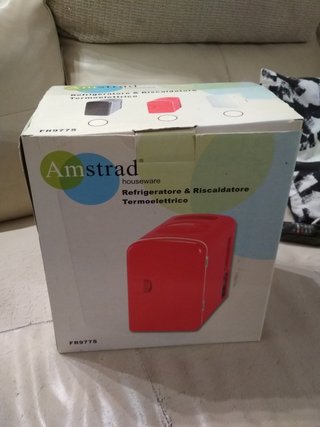 Frigorífico y Calentador Amstrad FR977S