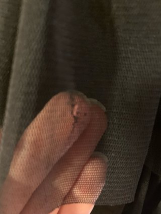 Vestido negro de fiesta con volantes