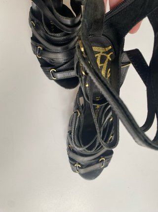 Zapatos de fiesta negros