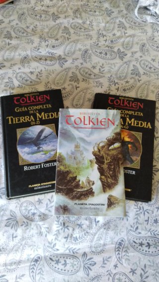 Tolkien biblioteca de la tierra medía 2 libros