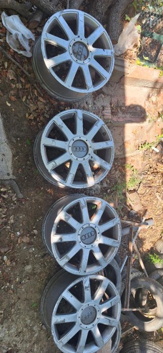 4 Llantas Audi 17' 5 tornillos VAG