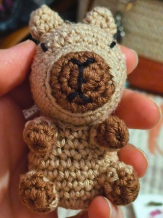 Llavero Capibara Amigurumi Crochet