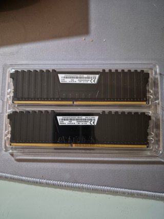 Corsair Vengeance DDR4 16GB (2x8GB) 3000MHz