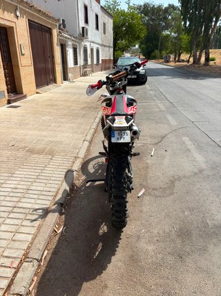 GasGas 300 2T se vende o se cambia por furgoneta