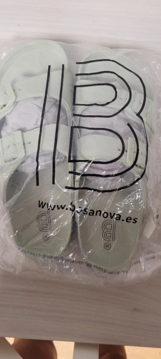 Sandalias plataforma goma verde t.38
