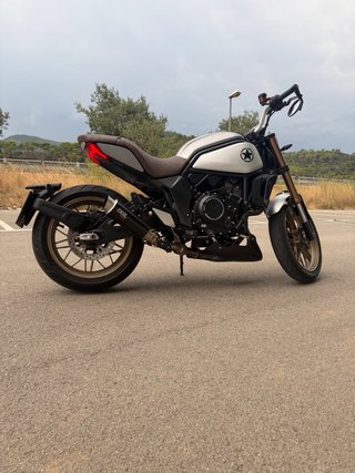 CFMOTO 700 CL-X Heritage 2022 - Limitable A2