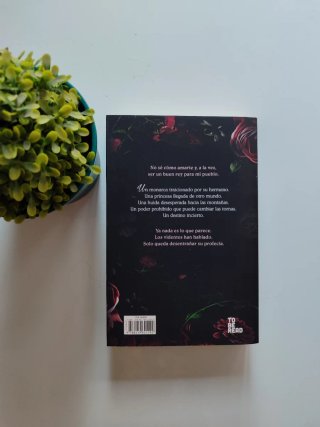 Un destino de ira y fuego y una maldición de sangr