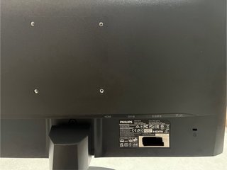 Monitor Philips 24” Full HD IPS 60Hz