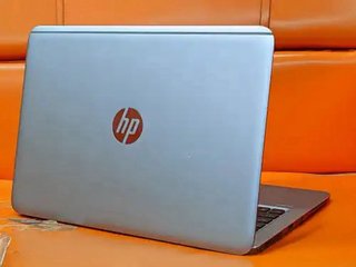 HP EliteBook Folio 1040 G3 + Accesorios de lan