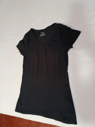 Lote 3 Camisetas y 1 pantalón