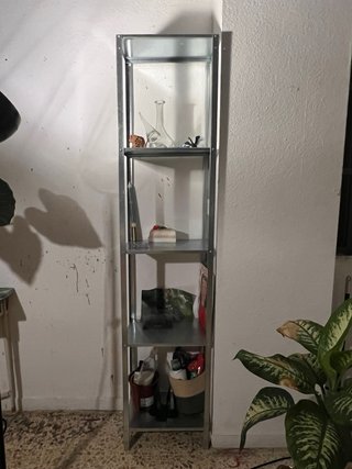 Estantería Ikea Hyllis metálica