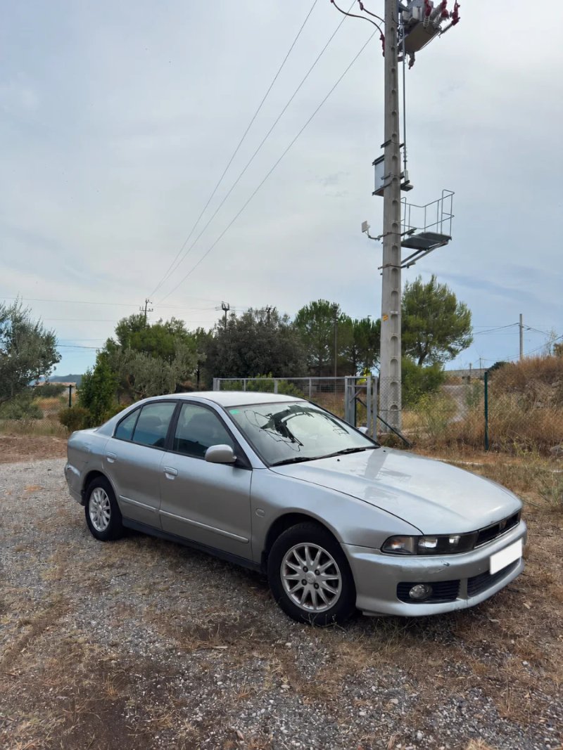 Mitsubishi Galant 1999 - foto 1