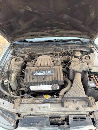 Mitsubishi Galant 1999