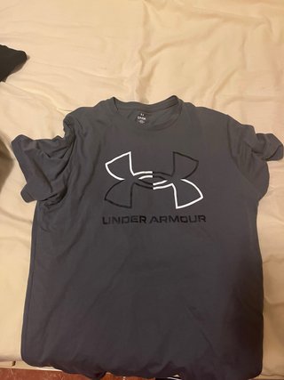 Camiseta Under Armour Gris Talla S