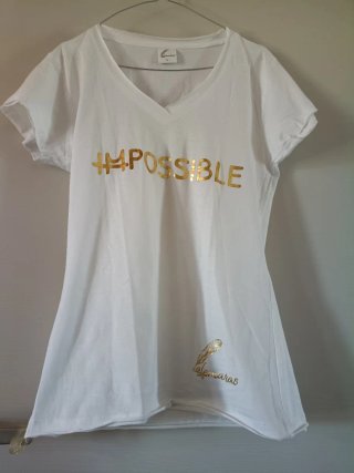 T-shirt Lalemarás bianca con stampa oro