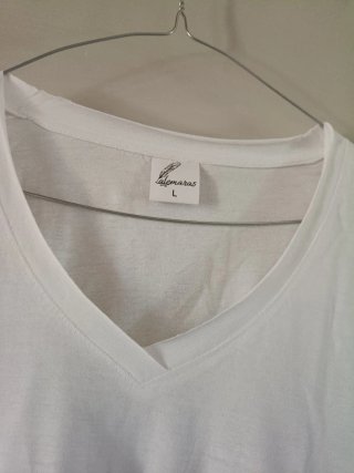 T-shirt Lalemarás bianca con stampa oro