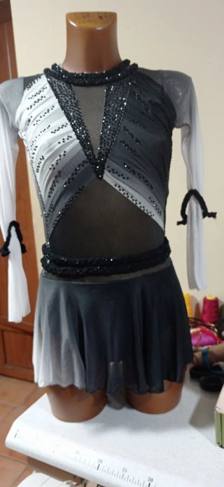 Maillot patinaje artístico drapeado