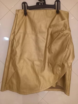 Vestido vaquero corto con botones