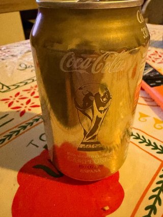 Adorno Coca Cola Mundial España Oro