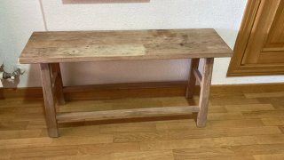 Banco y mesa de madera para entrada o pasillo
