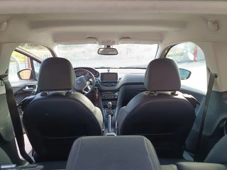 Peugeot 208 2013