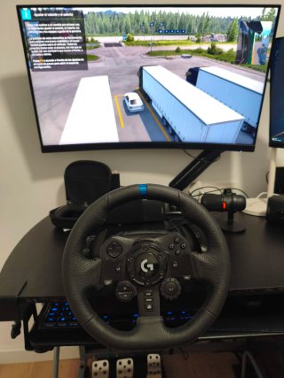 Volante Logitech G923 + Pedales