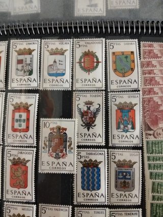 21 Sellos España Escudos Provincias Años 60ć