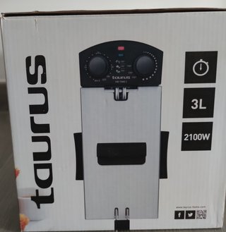 Freidora Taurus 3L 2100W