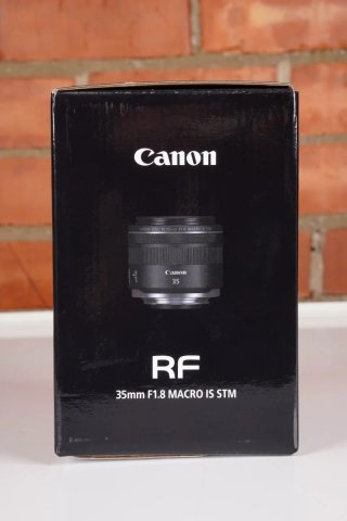Objetivo Canon RF 35mm F1.8 Macro IS STM