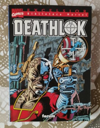 Lote variado de Bibliotecas Marvel