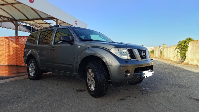 Nissan Pathfinder 2007 - foto 1