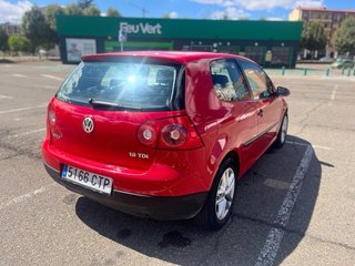 Volkswagen Golf V 1.9 tdi 2004