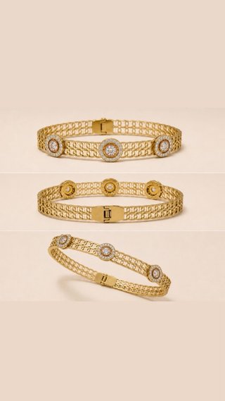 Pulsera de oro con detalles circulares