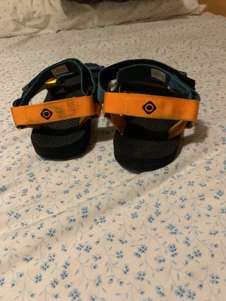 Sandalias deportivas multicolor