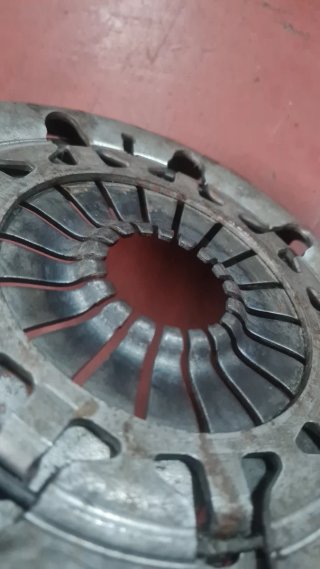 Plato presion Maza Embrague Ford Fiesta 1.4 TDCI