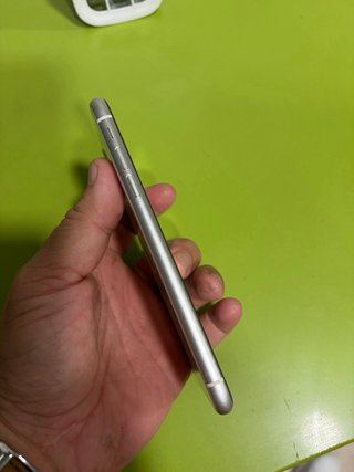 iPhone 11 64GB Blanco – OPORTUNIDAD