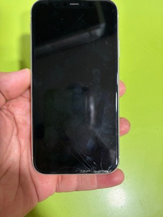 iPhone 11 64GB Blanco – OPORTUNIDAD