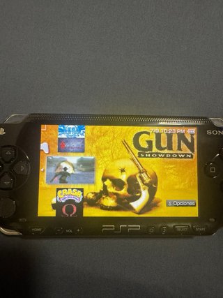 PSP 1004 + 64GB + juegos + accesorios
