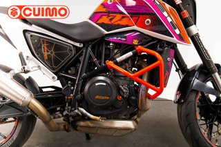 KTM 690 DUKE