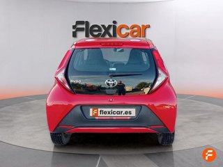 Toyota Aygo 1.0 70 x-play