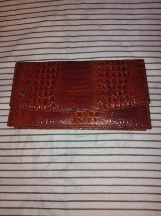 Bolsos de fiesta negro y marrón de piel