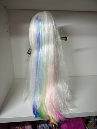Rainbow High Amaya