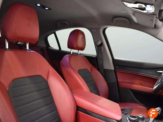 Alfa Romeo Stelvio 2.2 Diésel 154kW (210CV) Executive Q4