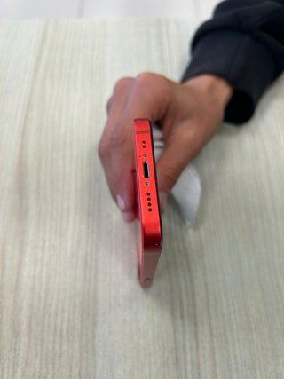 iPhone 12 mini rojo