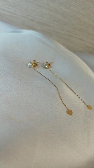 Pendientes largos minimalistas chapados en oro