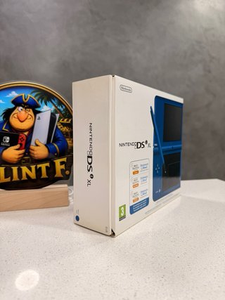 PRECINTADA | Nintendo DSi XL Azul
