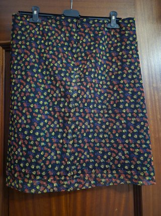 Falda de invierno estampada