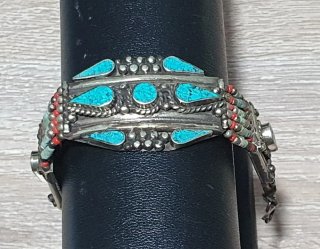 Conjunto pendientes y pulsera estilo etnico